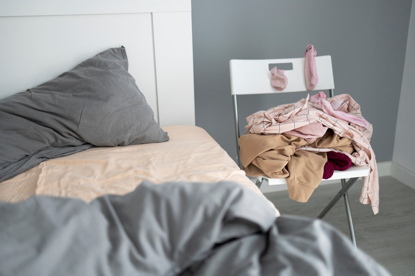 messy bedroom